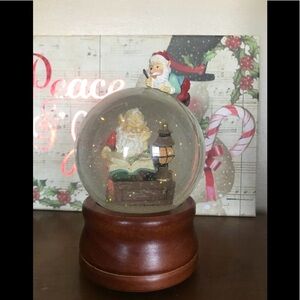 San Francisco Vintage Santa Elf Musical Snow Globe